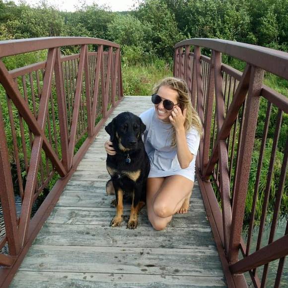 Meet your Posher, Laurel - Picture 1 of 1